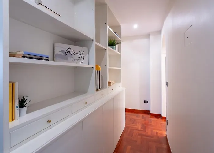 Apartamento Borgo Vittorio Grand Between Light And Art