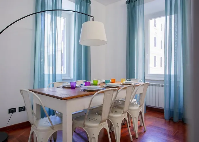 Apartment Borgo Vittorio Grand Between Light And Art *